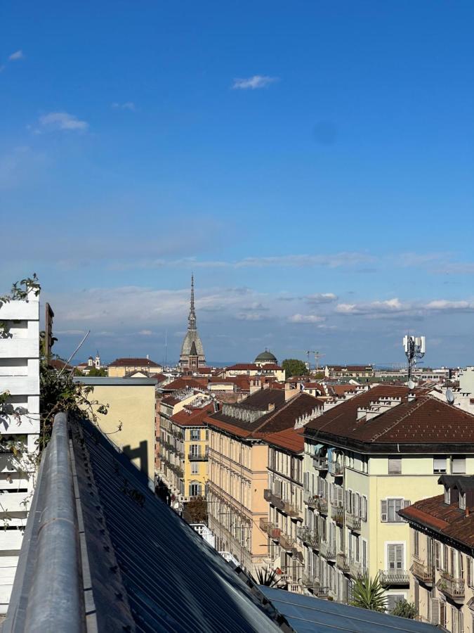 Appartamento moderno vista centro città Turim Exterior foto